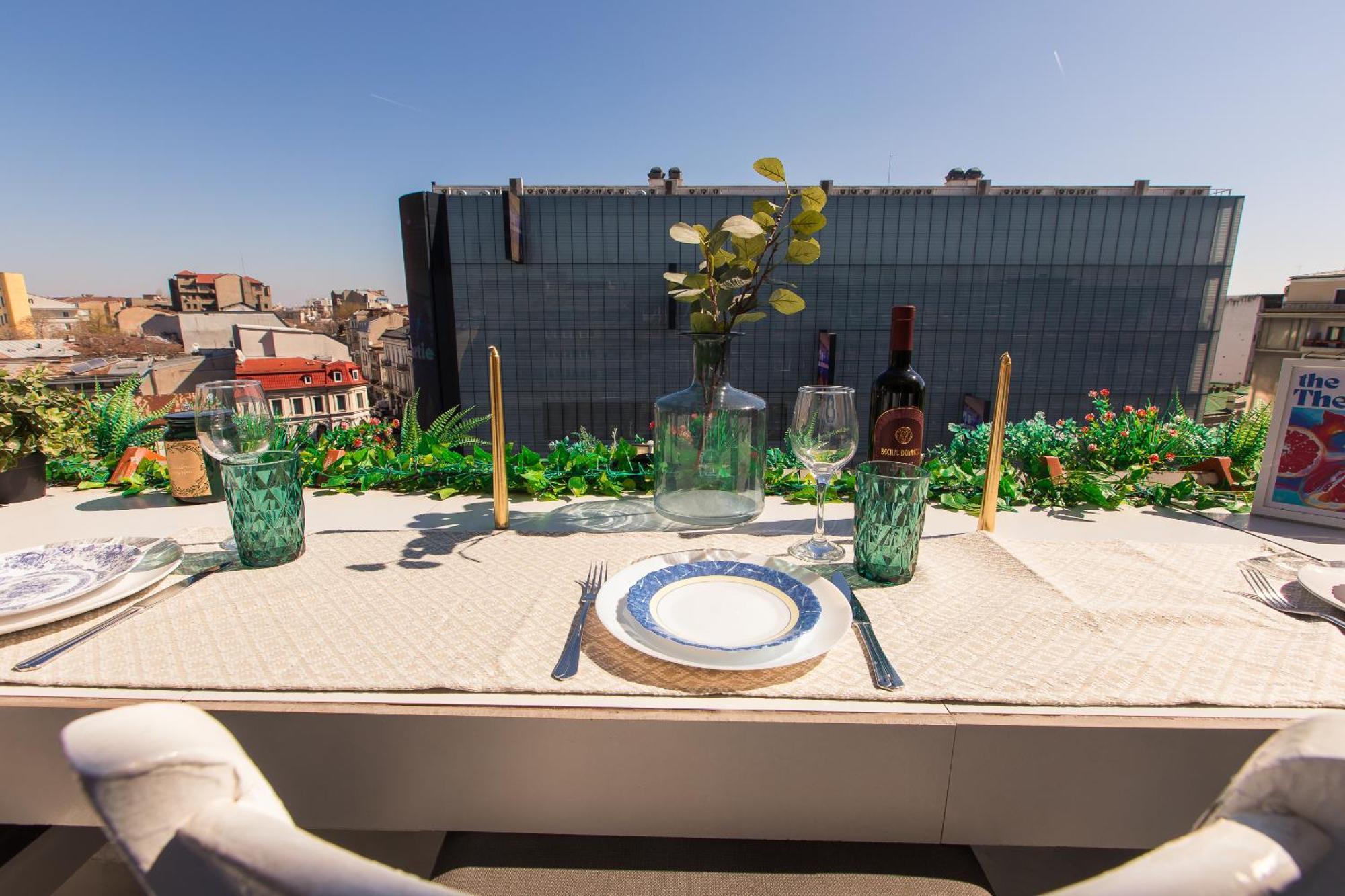 Old Town Apartment With Amazing View From The Balcony Βουκουρέστι Εξωτερικό φωτογραφία
