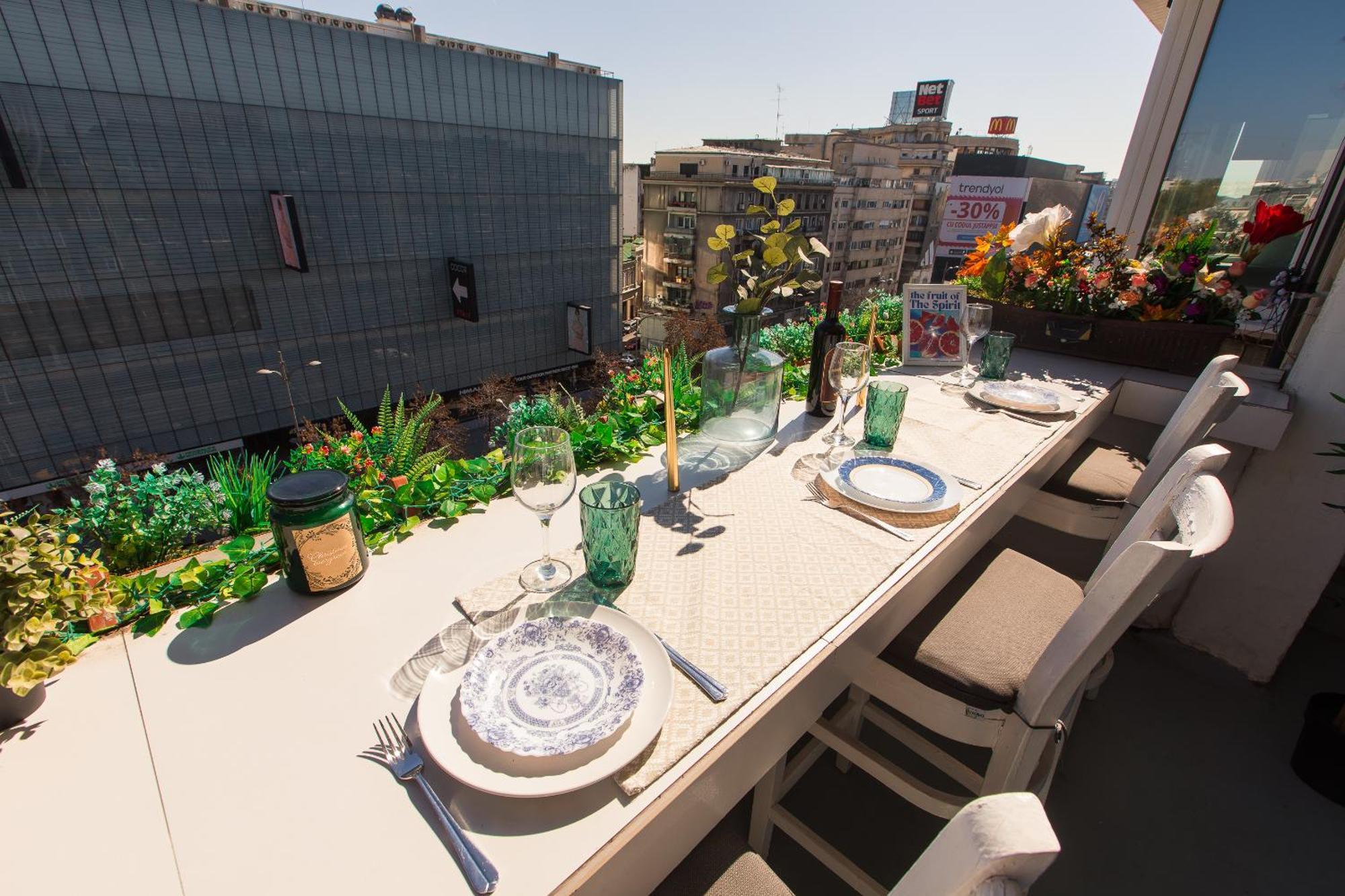 Old Town Apartment With Amazing View From The Balcony Βουκουρέστι Εξωτερικό φωτογραφία