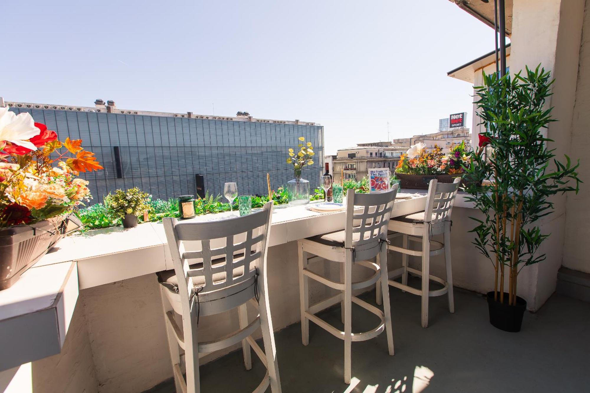 Old Town Apartment With Amazing View From The Balcony Βουκουρέστι Εξωτερικό φωτογραφία